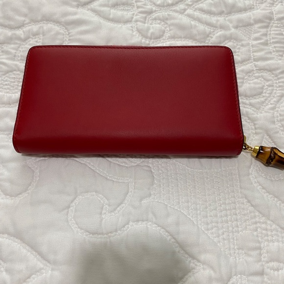 Gucci Red Bamboo Wallet - Picture 4 of 15